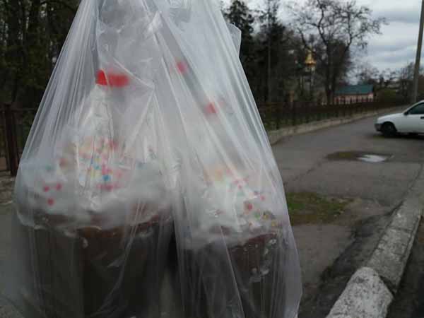 Великдень - 2021 в Лубнах: скільки коштує святковий хліб