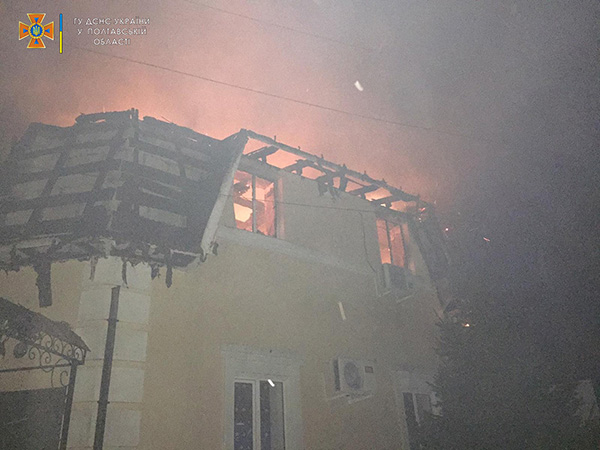 Вогнеборці ліквідували пожежу кафе в Лубенському районі