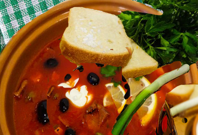 5 квітня - Міжнародний день супу  Солянка з капусти на курячому бульйоні