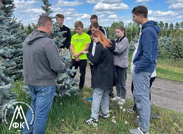 Сучасне садово-паркове господарство: практичне заняття на розсаднику «Осокор» розкрило таємниці автоматизації та інновацій