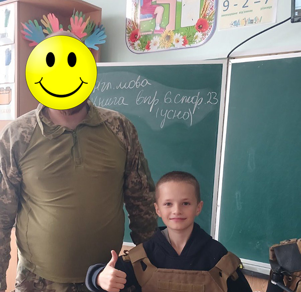 А також потримали в руках дрон...