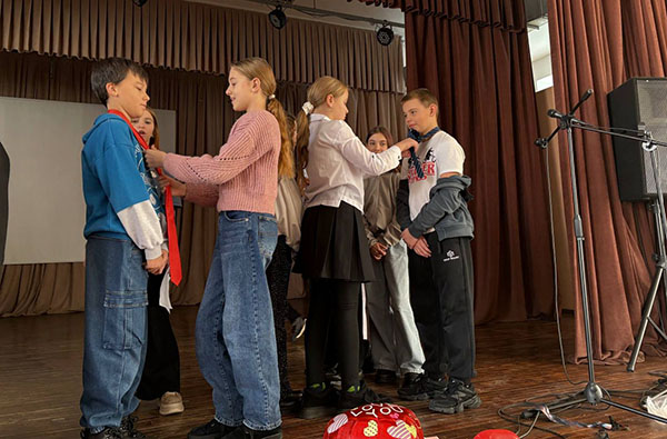 Серця в ритмі дружби