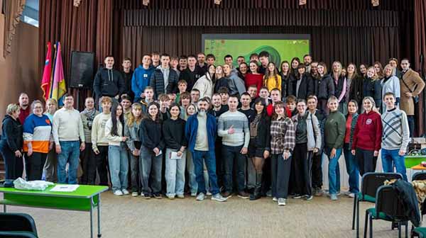 Інтерактивна подорож у світ професій для ліцеїстів разом із ХПІ 