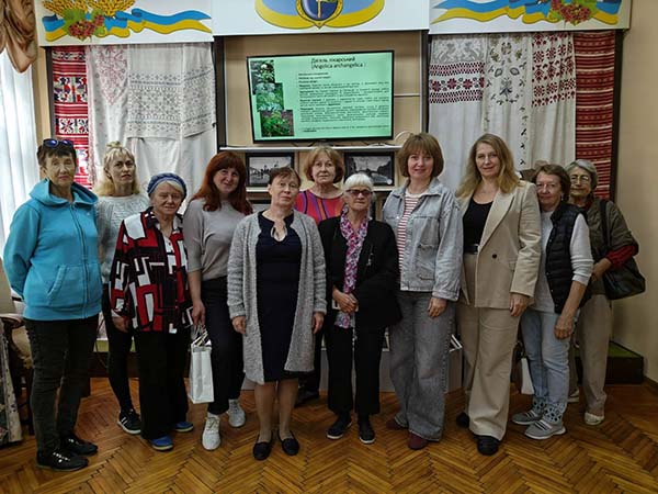 ЛІКАРСЬКІ ТРАВИ У НАШОМУ ЖИТТІ