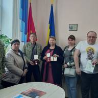 Нагороди загиблим землякам отримали рідні