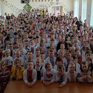 НАЙМАСОВІШЕ ФОТО У ВИШИВАНКАХ!