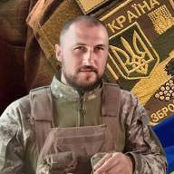 На жаль, не довго довелося йому воювати