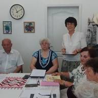 Темі матері присвячено