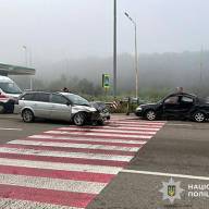 Поліція Полтавщини встановлює обставини ДТП, в якій загинув водій легковика 