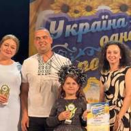 1 місце у номінації «Естрадний вокал»