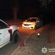 У Лубнах поліцейські оперативно затримали двох підлітків, причетних до розбійного нападу на жінку