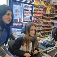 Випробували свої можливості в ролі касира