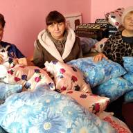 100 ОКОПНИХ ПОДУШОК ДЛЯ ЗАХИСНИКІВ ПОШИЛИ У ФІЛІЇ ВОЙНИХІВСЬКИЙ БУДИНОК КУЛЬТУРИ